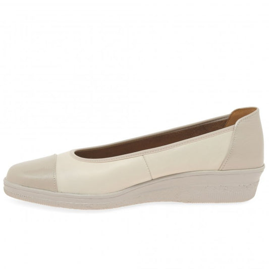 Gabor 46.042.53 Petunia Ladies Ivory/Puder Low Wedge