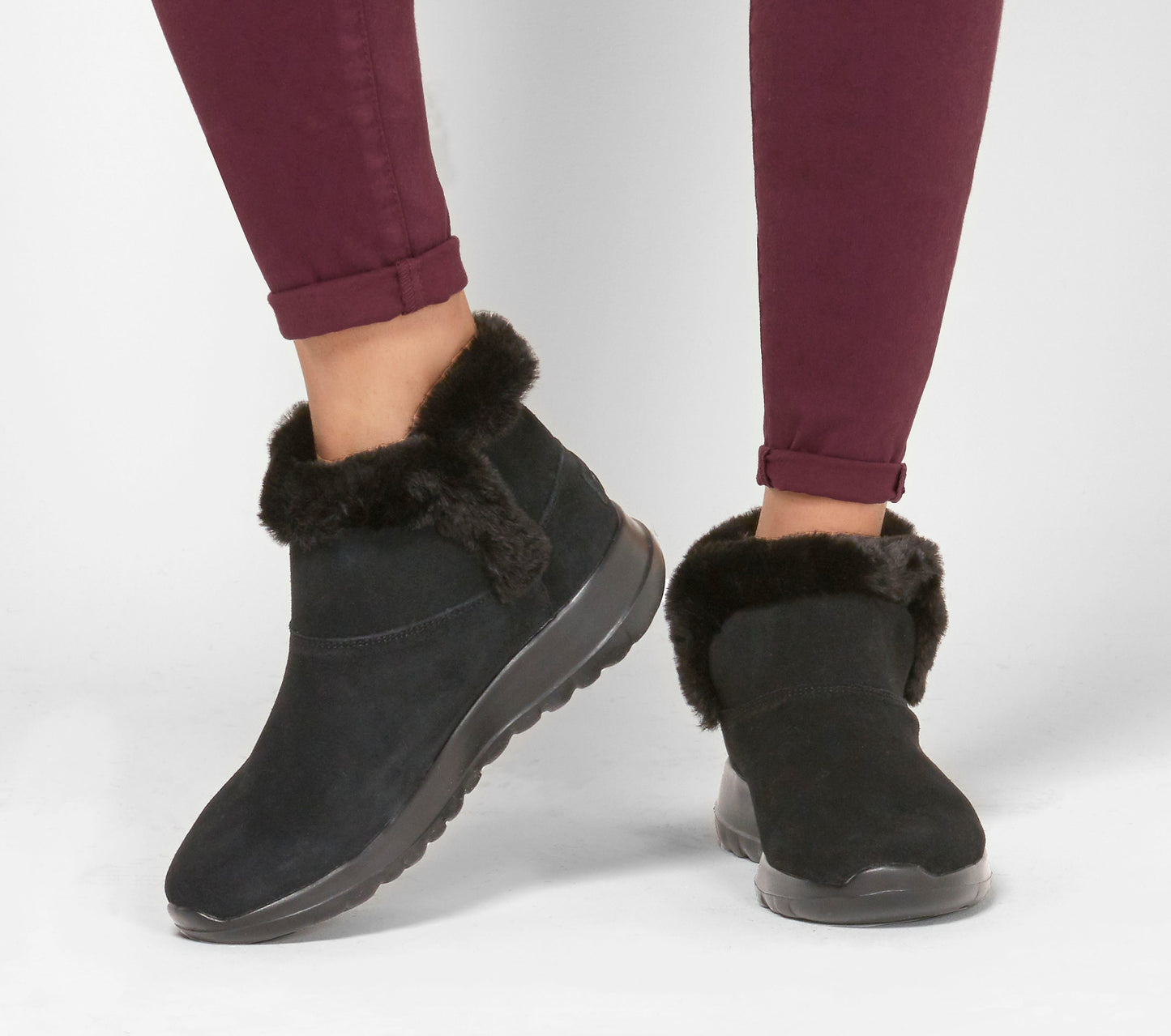 Skechers Ladies On The Go Joy Bundle Up Black Boots 1550