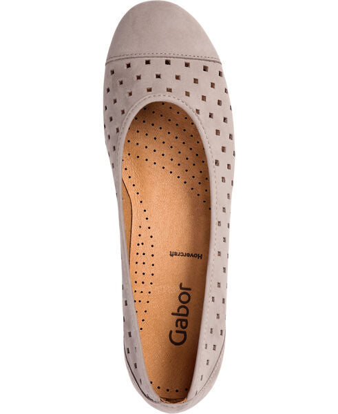 Gabor 24.169.12 Pump Ruffle Womens Punched Detail Casual Shoes