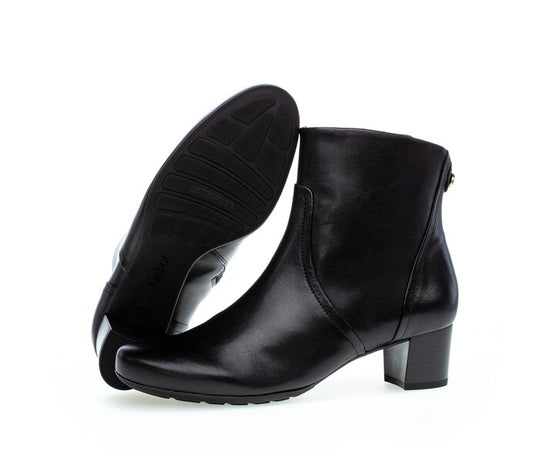 GABOR ANKLE BOOT BLACK 72.820.57