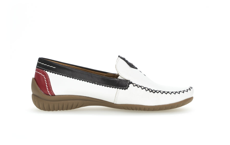 Gabor California Ladies White/Multi Mocasins 86.090.69