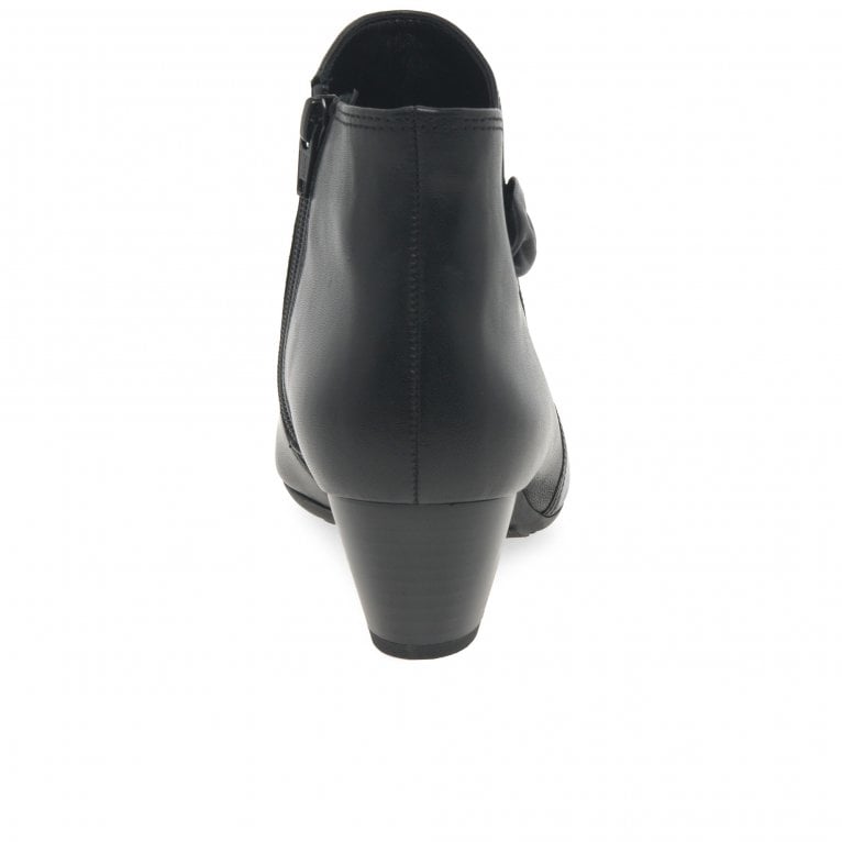 Gabor 52.827.57 Ladies Keegan 2 Black Ankle Boots