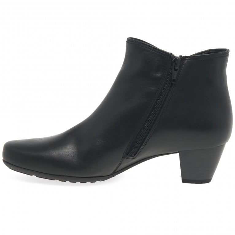 Gabor 52.827.57 Ladies Keegan 2 Black Ankle Boots