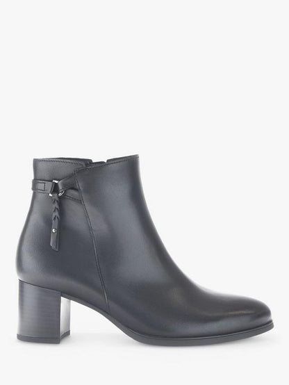 Gabor 55.692.27 Ladies Bonn Black Ankle Boot