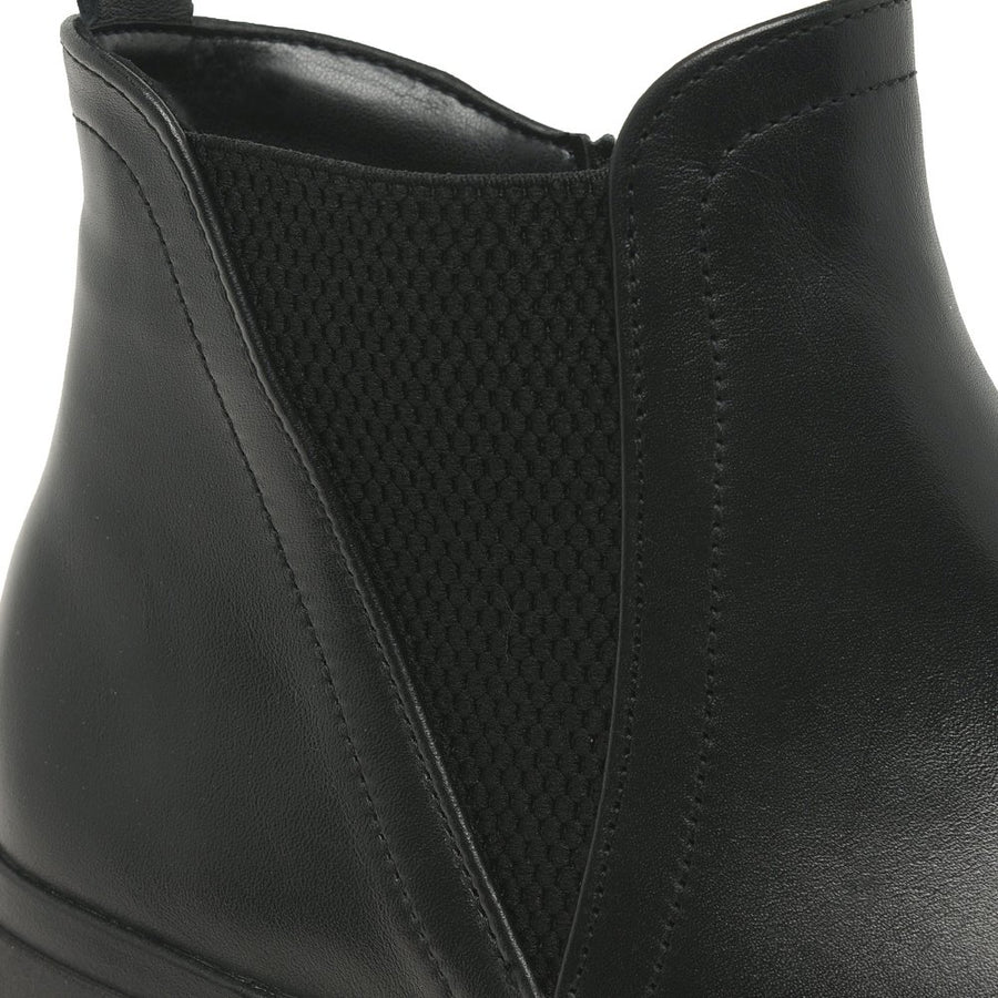 Gabor. 52.061.57 Dublin Ladies Chelsea Boot