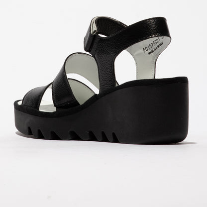 Fly London P501575001 Mousse Black Sandal