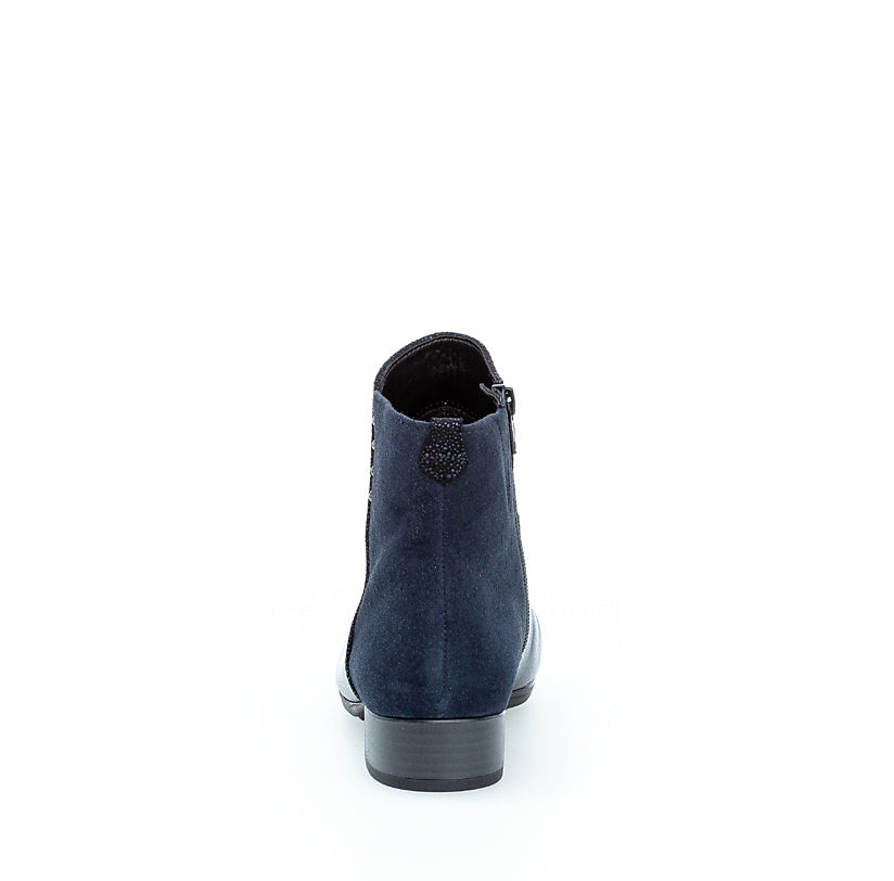 GABOR ANKLE BOOT NAVY 92.712.56