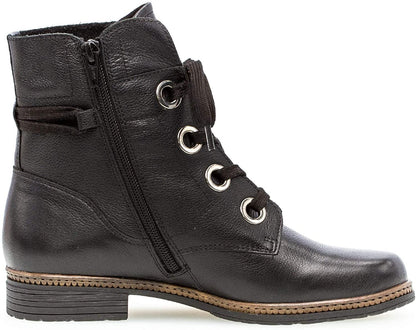 Gabor Ladies Noodle Black Lace-Up Boots 34.672.20