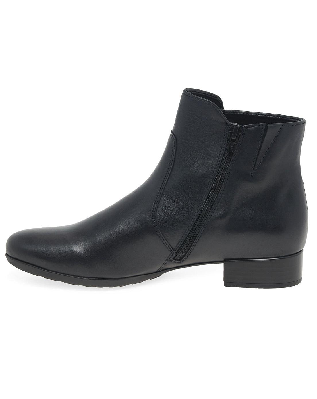 Gabor 92.714.27 Bolan Black Ankle Boot